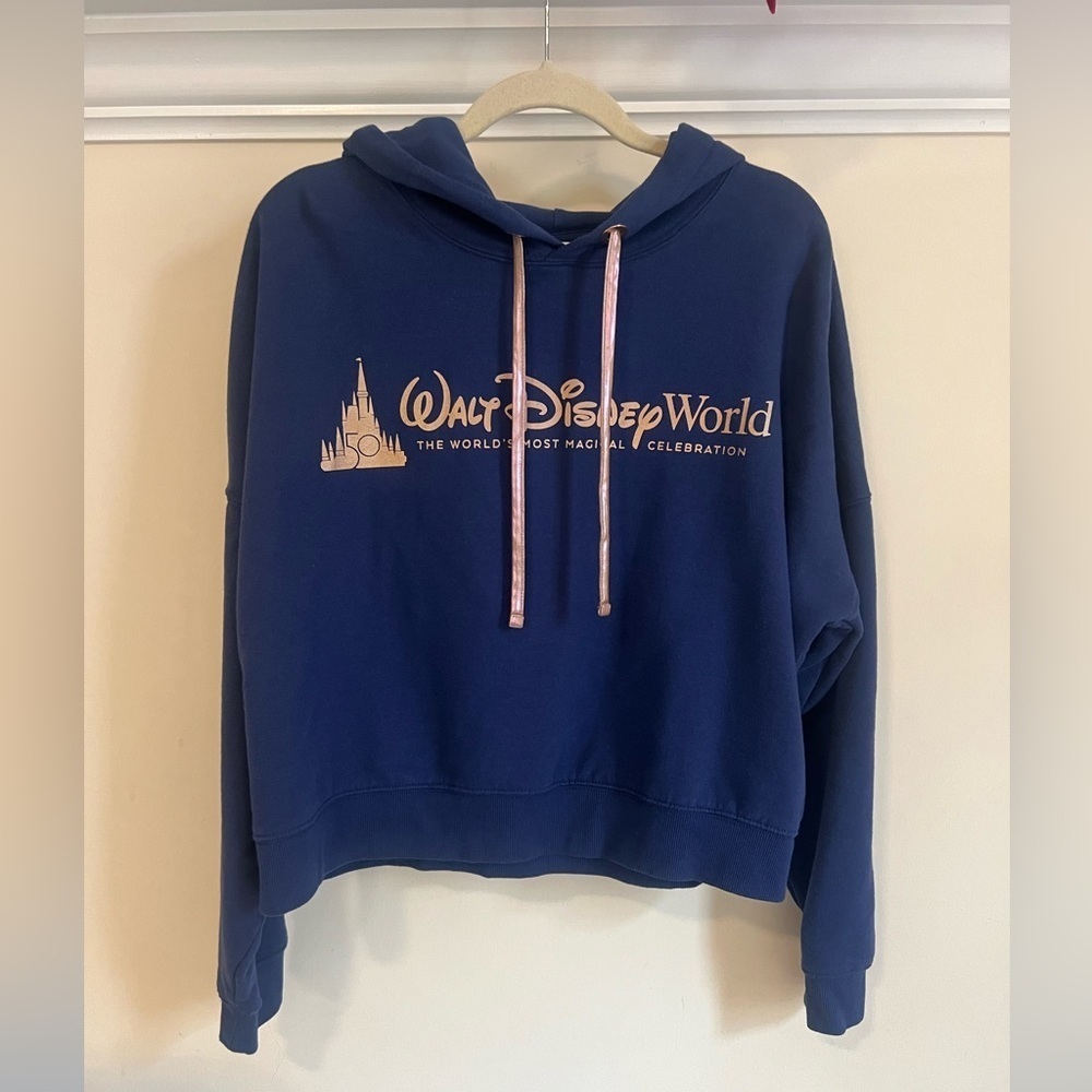 Walt Disney World 50th Anniversary Crop Hoodie Size Large NWOT